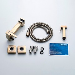 Смеситель с гигиеническим душем Ledeme L5398C-7