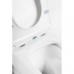 Унитаз подвесной BelBagno Onda BB066CHR+BB870SC безободковый