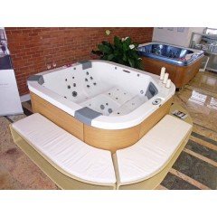 Ванна акриловая Jacuzzi Santorini Pro