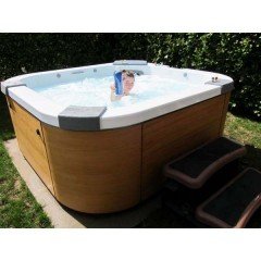 Ванна акриловая Jacuzzi Santorini Pro