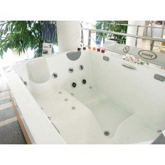 Ванна акриловая Jacuzzi Unique
